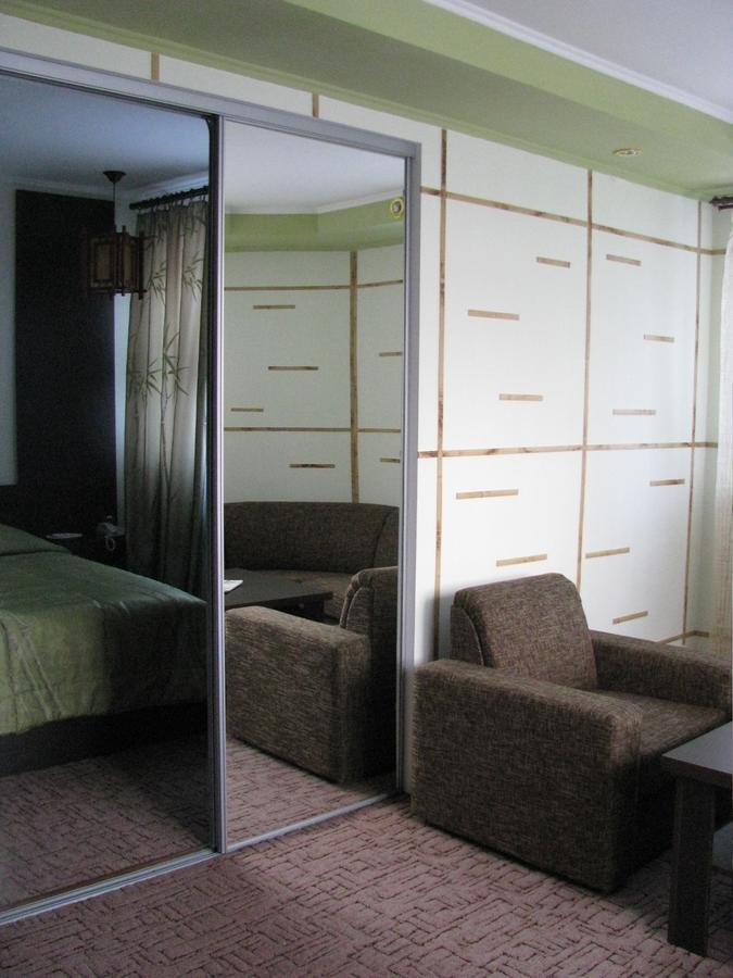 Hotel Vetraz วีเต็บส์ ภายนอก รูปภาพ