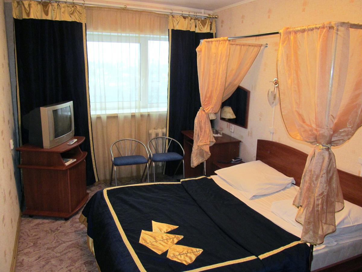 Hotel Vetraz วีเต็บส์ ภายนอก รูปภาพ