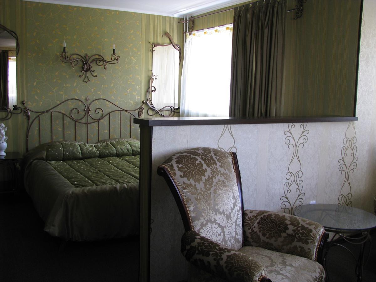 Hotel Vetraz วีเต็บส์ ภายนอก รูปภาพ
