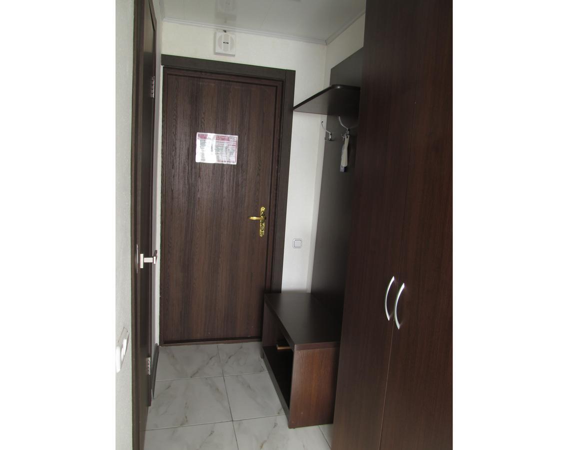 Hotel Vetraz วีเต็บส์ ภายนอก รูปภาพ