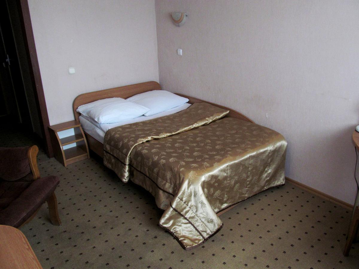 Hotel Vetraz วีเต็บส์ ภายนอก รูปภาพ