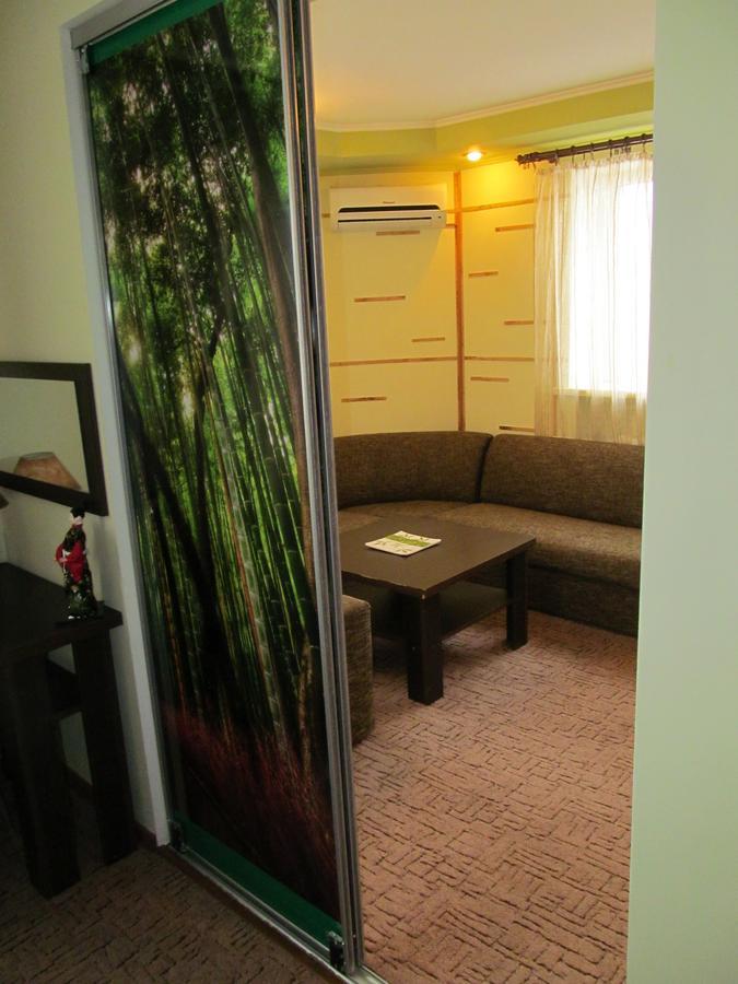 Hotel Vetraz วีเต็บส์ ภายนอก รูปภาพ