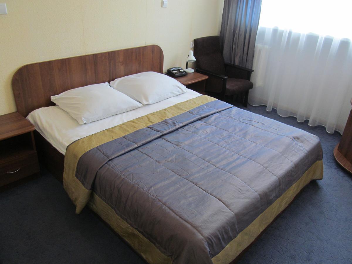 Hotel Vetraz วีเต็บส์ ภายนอก รูปภาพ