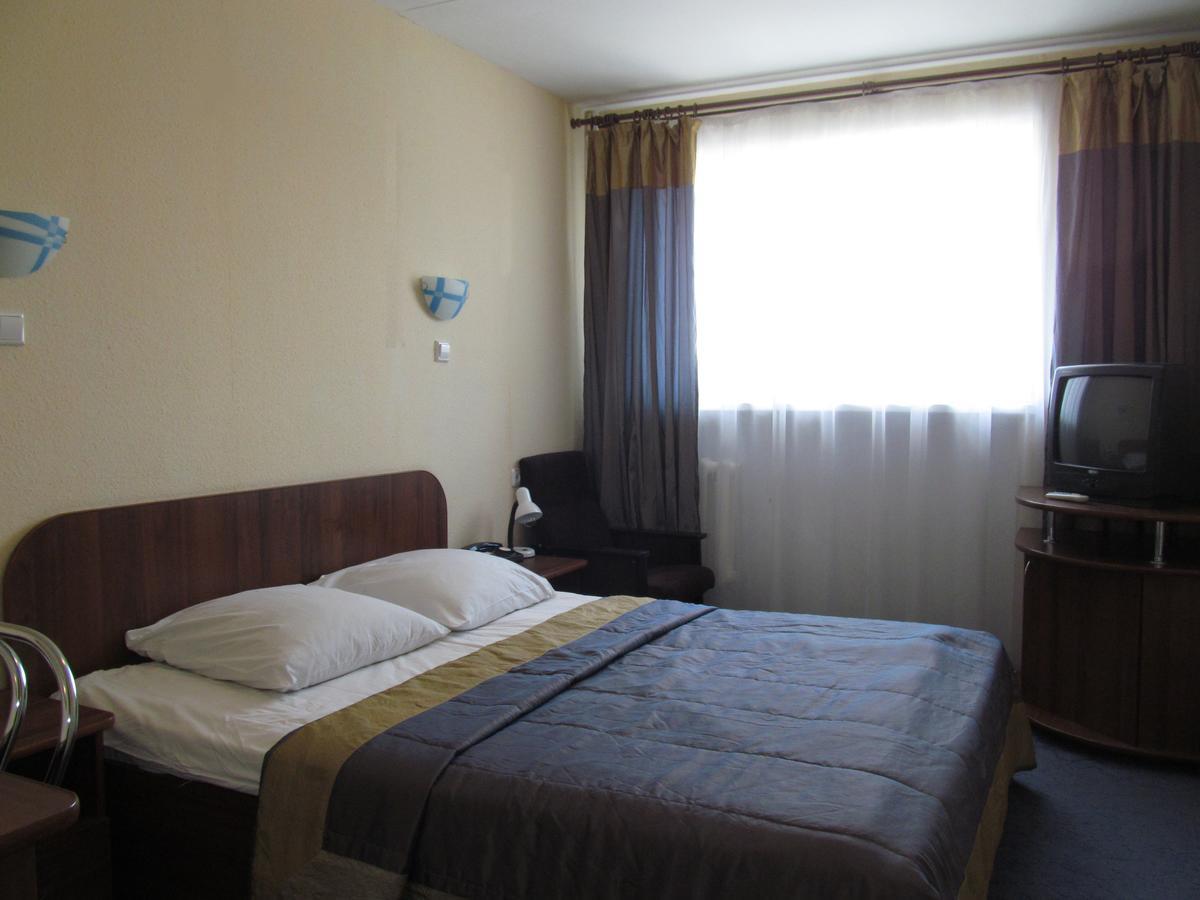Hotel Vetraz วีเต็บส์ ภายนอก รูปภาพ