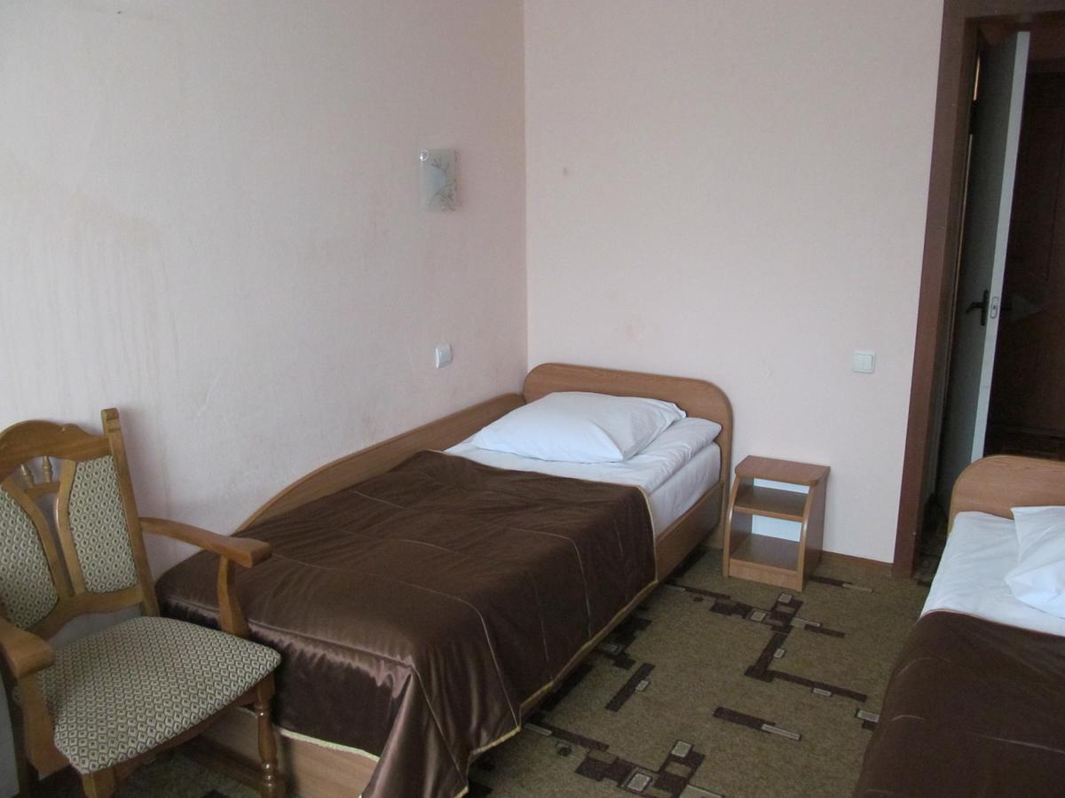 Hotel Vetraz วีเต็บส์ ภายนอก รูปภาพ